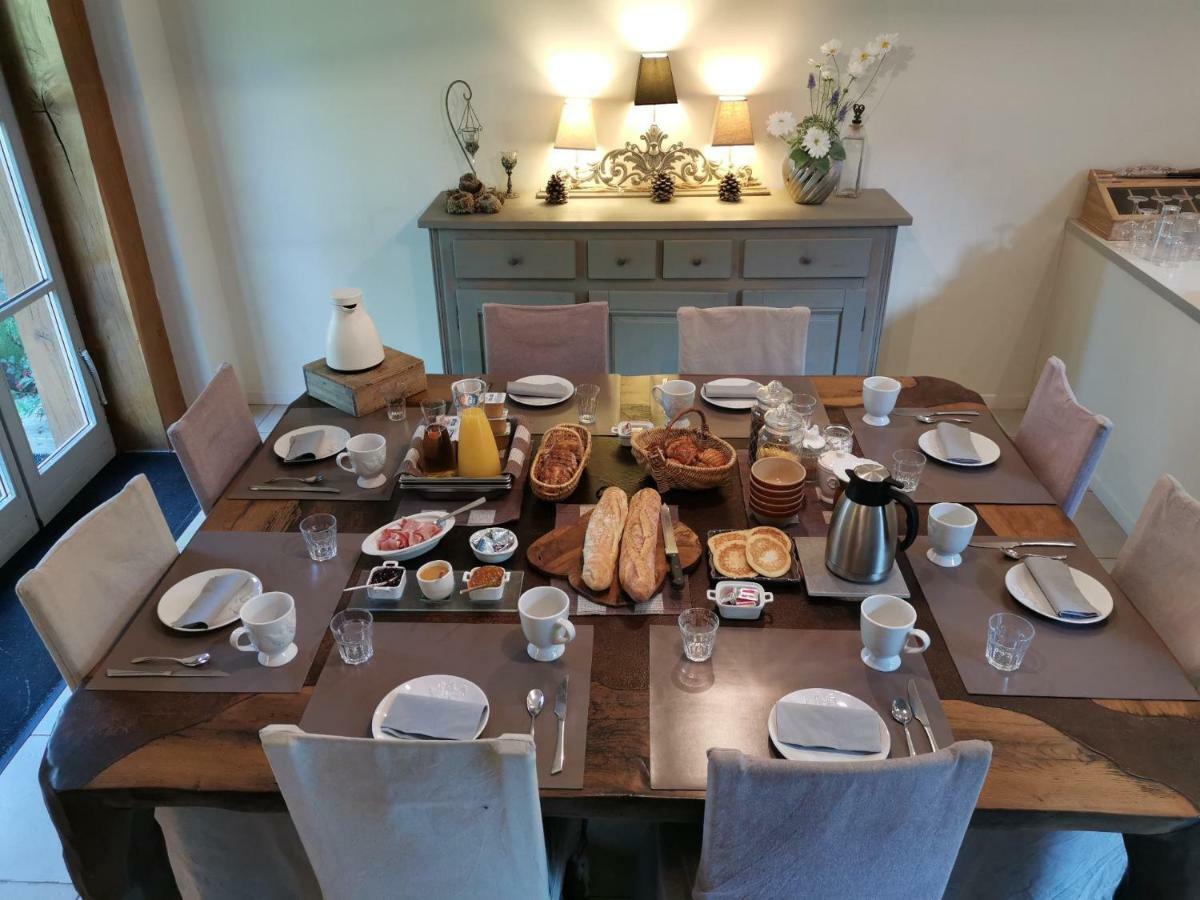 Le Foineau Bed and Breakfast Bresse-sur-Grosne Eksteriør billede